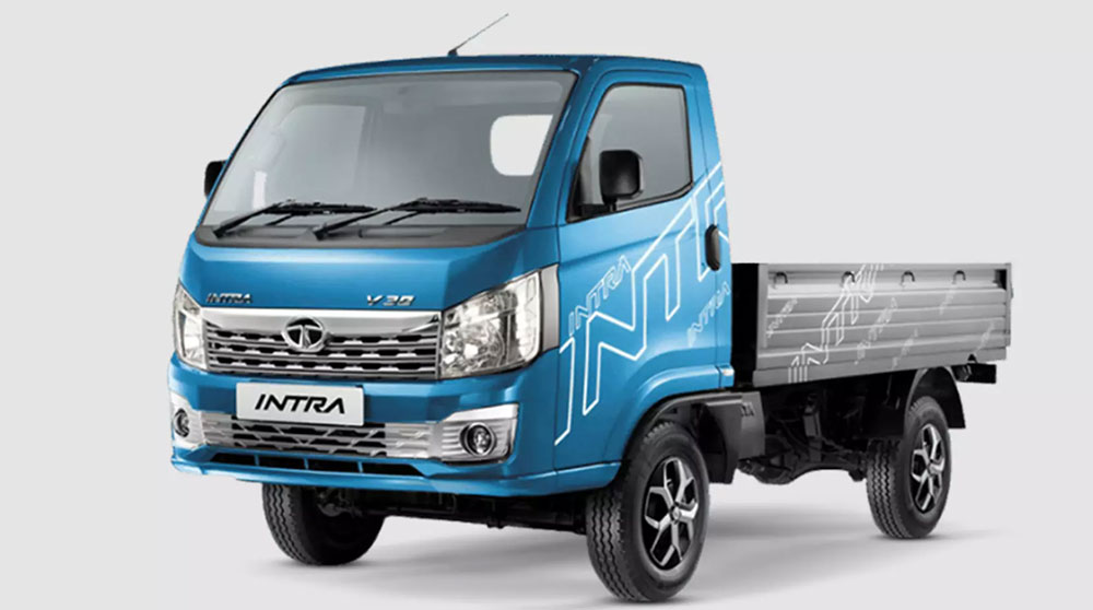Commercial Vehicle UV Sun Film Installation
